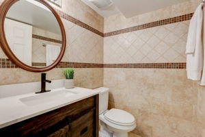 Lakepoint Dr-028