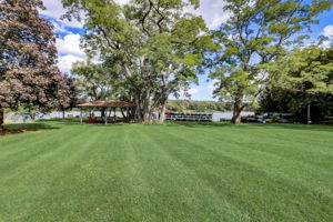 Lakepoint Dr-049