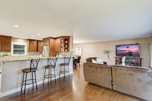 Lakepoint Dr-069