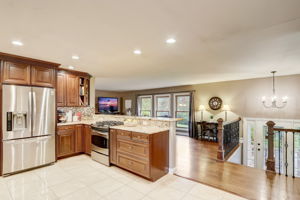 Lakepoint Dr-073