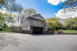 Lakepoint Dr-004
