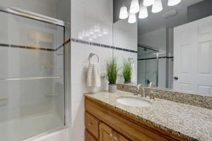 Lakepoint Dr-025