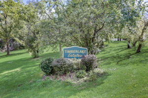 Lakepoint Dr-045