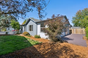 016.jpg