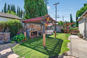  Photo 25