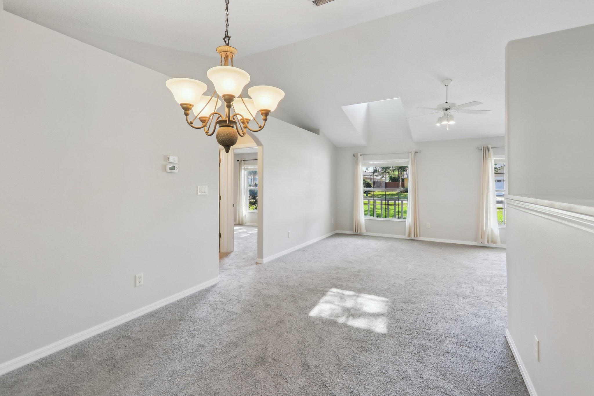 Woodview Dr-2805-018.jpg