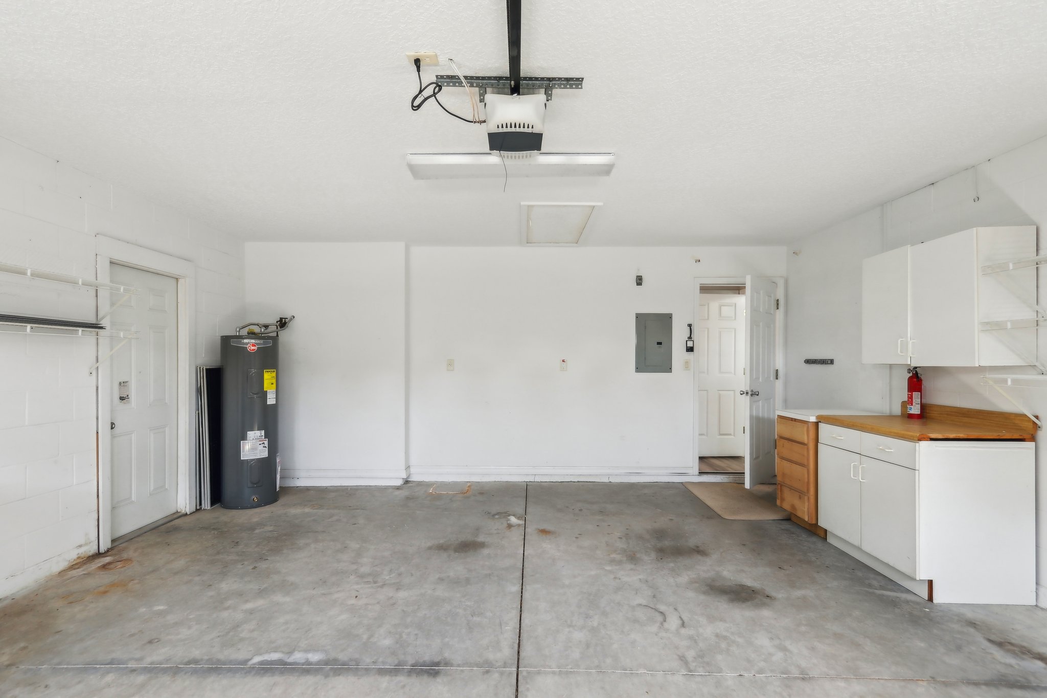 Woodview Dr-2805-042.jpg