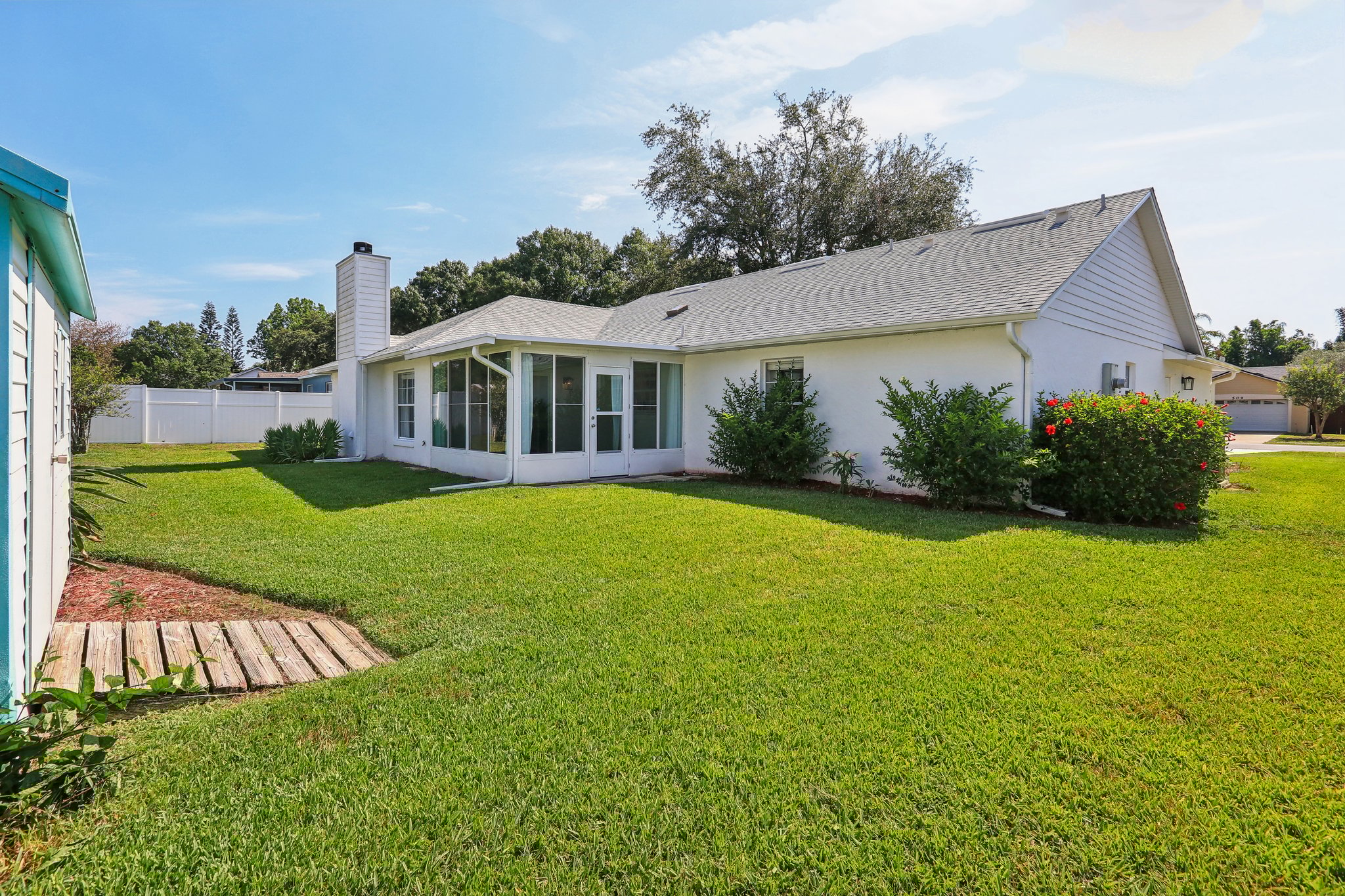 Woodview Dr-2805-044.jpg
