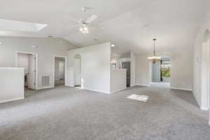 Woodview Dr-2805-010.jpg
