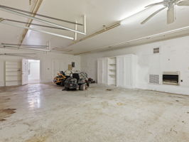  Photo 38