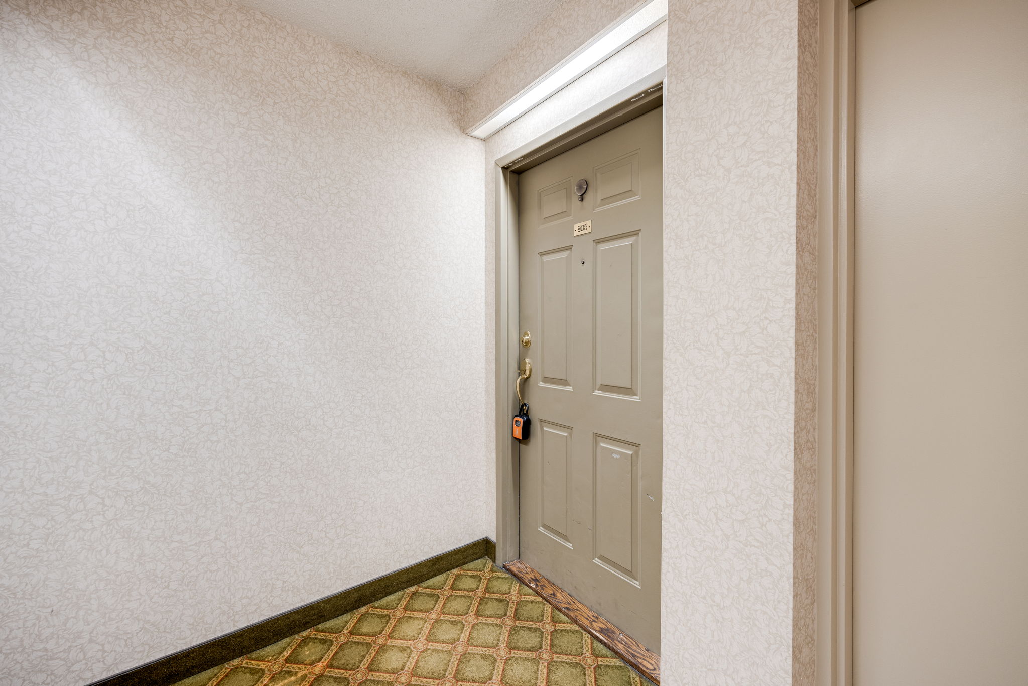 Burlington property showcase — delivered property photograph 5