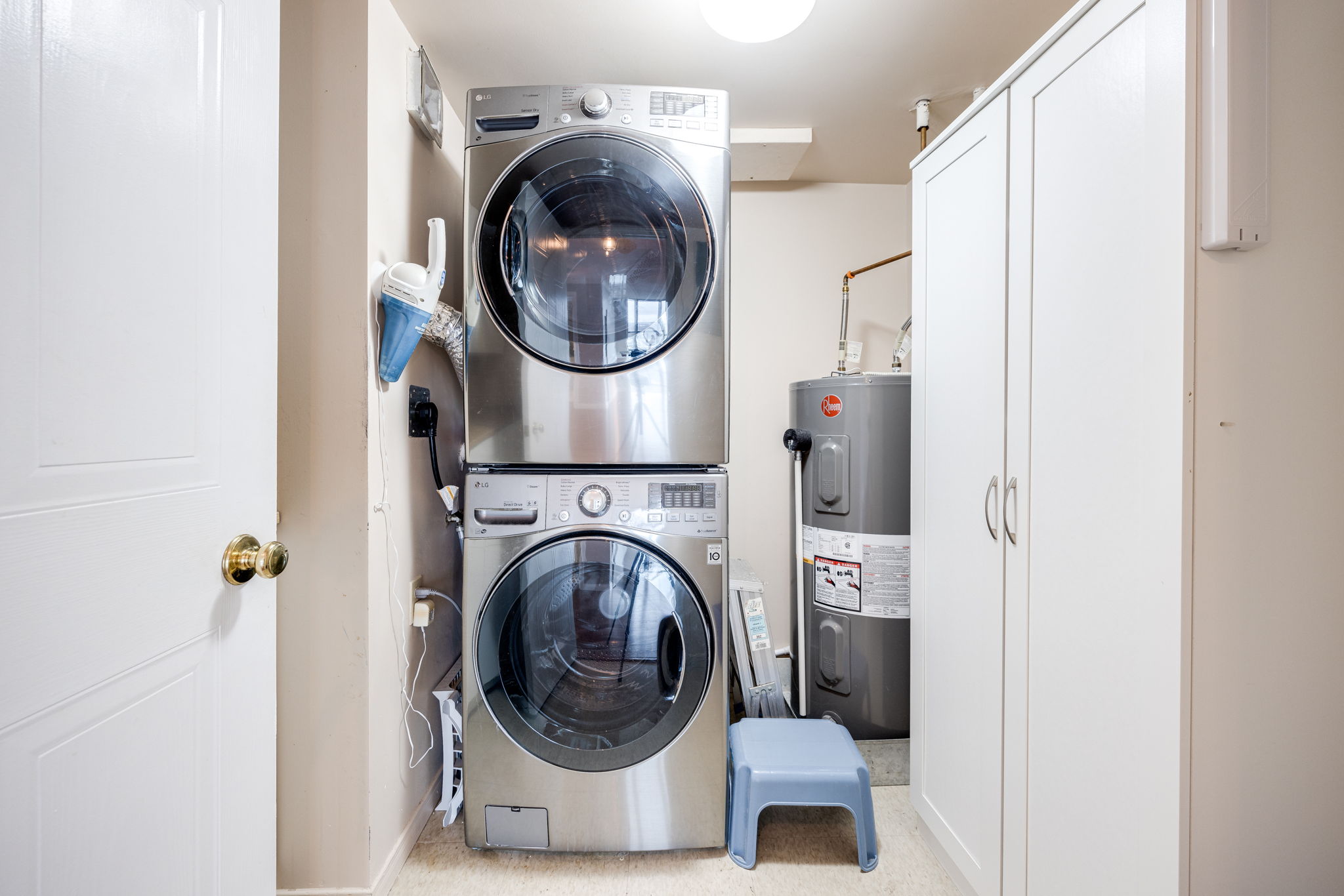 Burlington property showcase — delivered property photograph 29