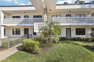 1st St NE 143-S1212-002.jpg