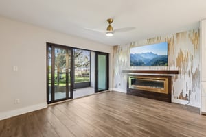 1st St NE 143-S1212-016.jpg