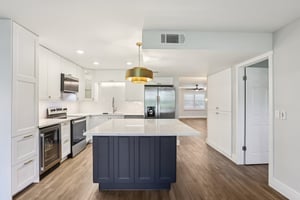 1st St NE 143-S1212-025.jpg