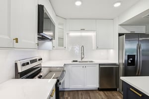 1st St NE 143-S1212-027.jpg