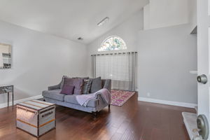 005_5088 Georgia St