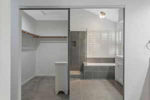 038_5088 Georgia St