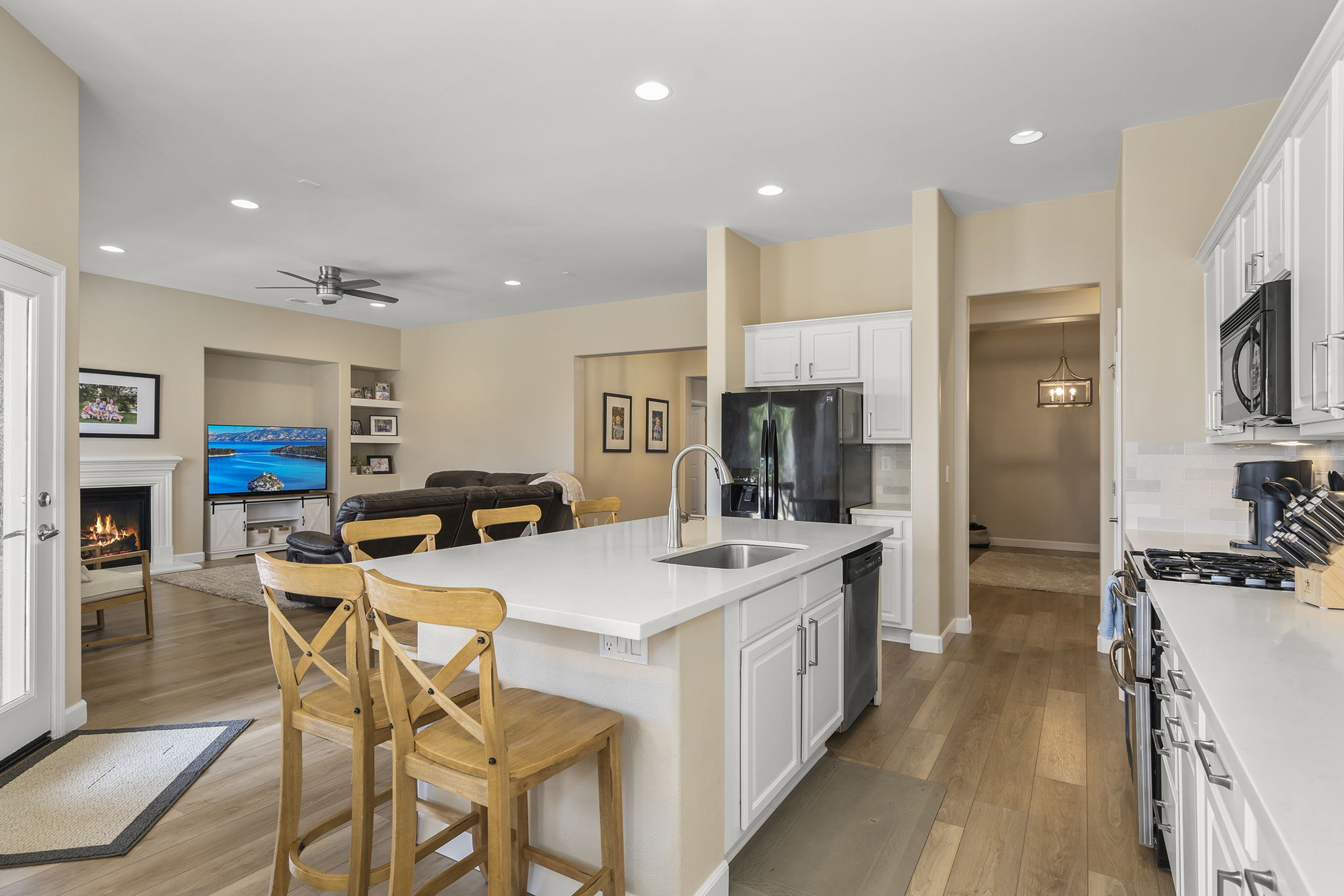 5089 Dubonnet, Sparks, NV 89436, USA Photo 8