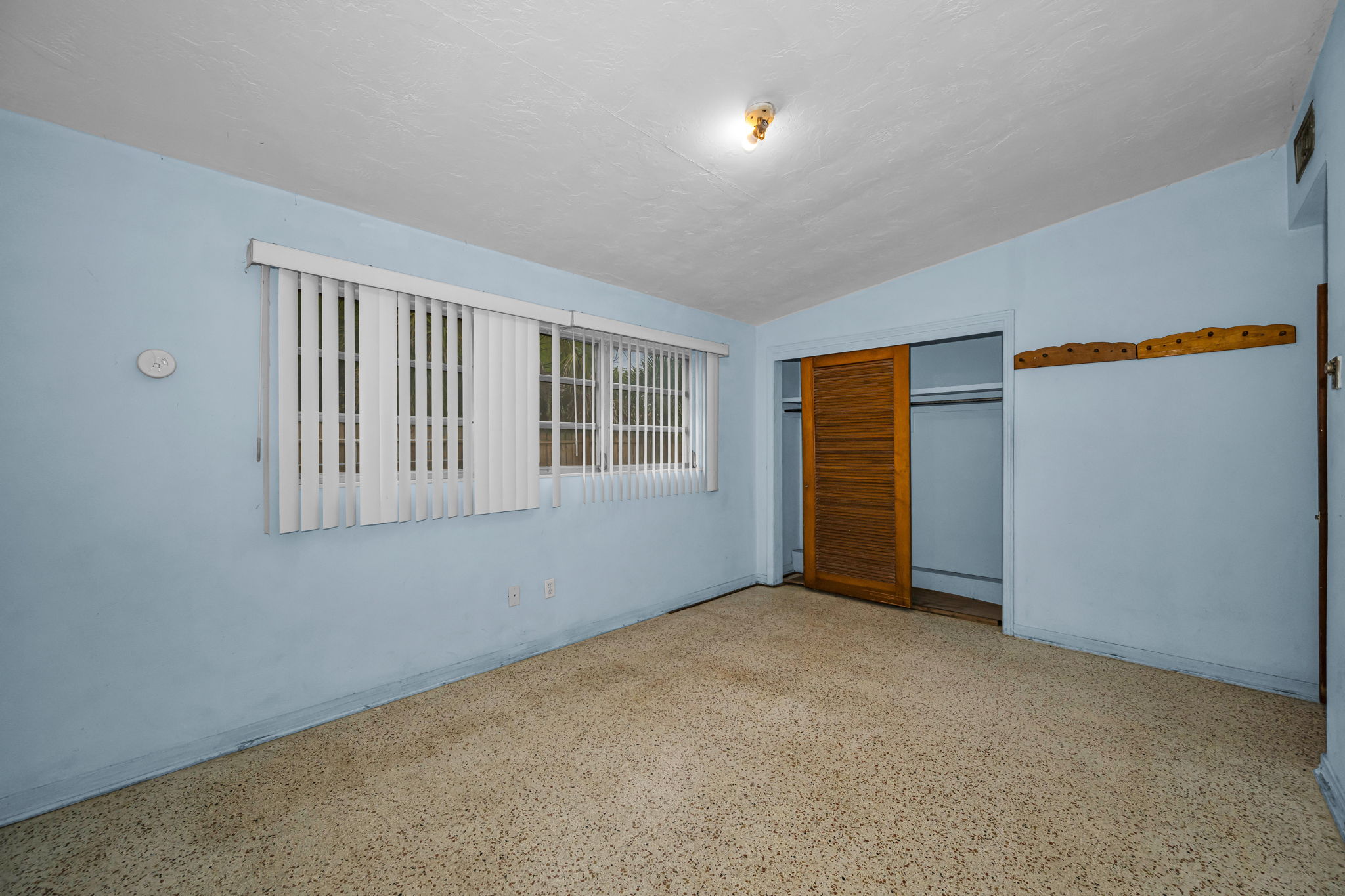 Primary Bedroom 1b