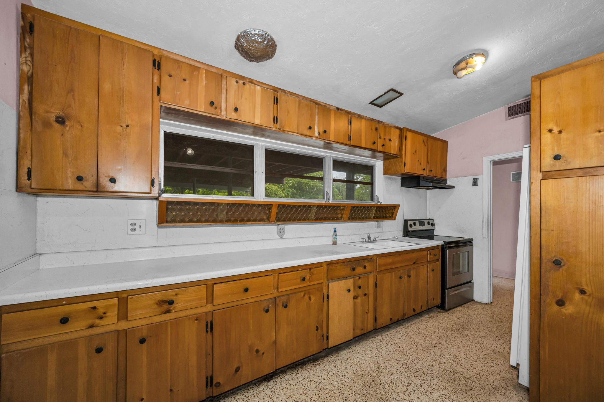 Kitchen 3