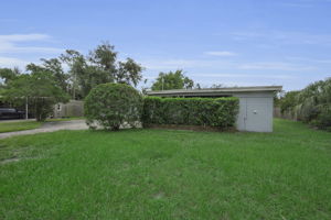 Front Exterior 4