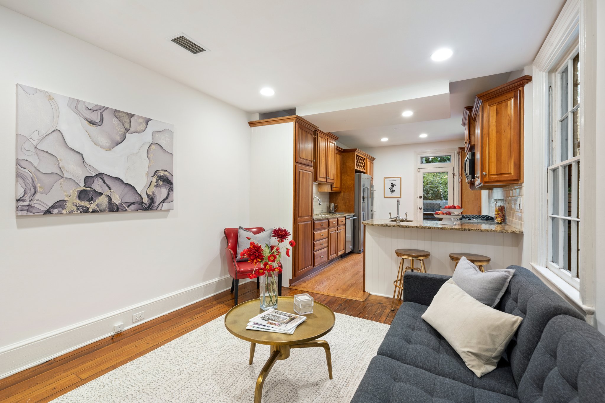 509 Independence Ave SE, Washington, DC 20003, USA Photo 15