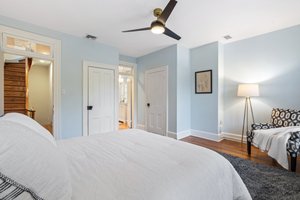 509 Independence Ave SE, Washington, DC 20003, USA Photo 25