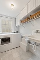 509 Independence Ave SE, Washington, DC 20003, USA Photo 36