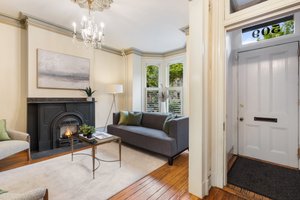 509 Independence Ave SE, Washington, DC 20003, USA Photo 3