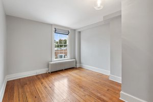 509 Independence Ave SE, Washington, DC 20003, USA Photo 43