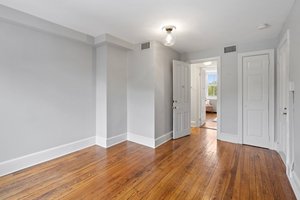 509 Independence Ave SE, Washington, DC 20003, USA Photo 44