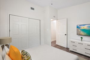  Photo 63