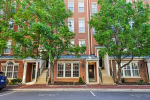 Donovan Dr-S0605-002.jpg