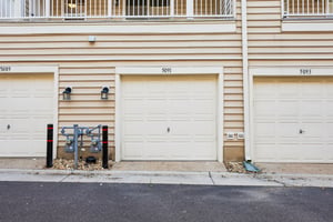 Donovan Dr-S0605-040.jpg