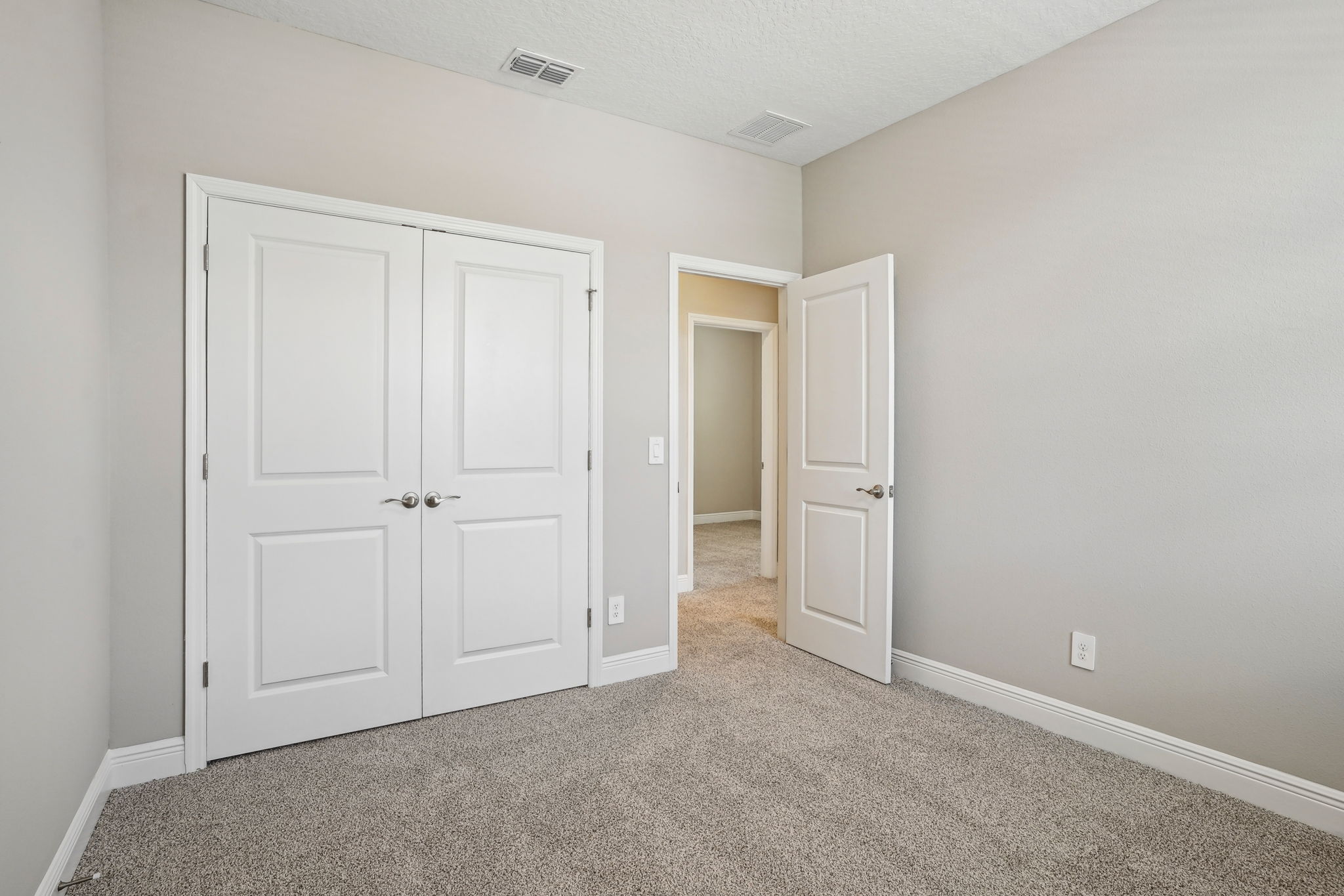 Orlando - Silverleaf Reserve - 5093 Railroad Vine Alley Winter Garden FL 34787 - 032