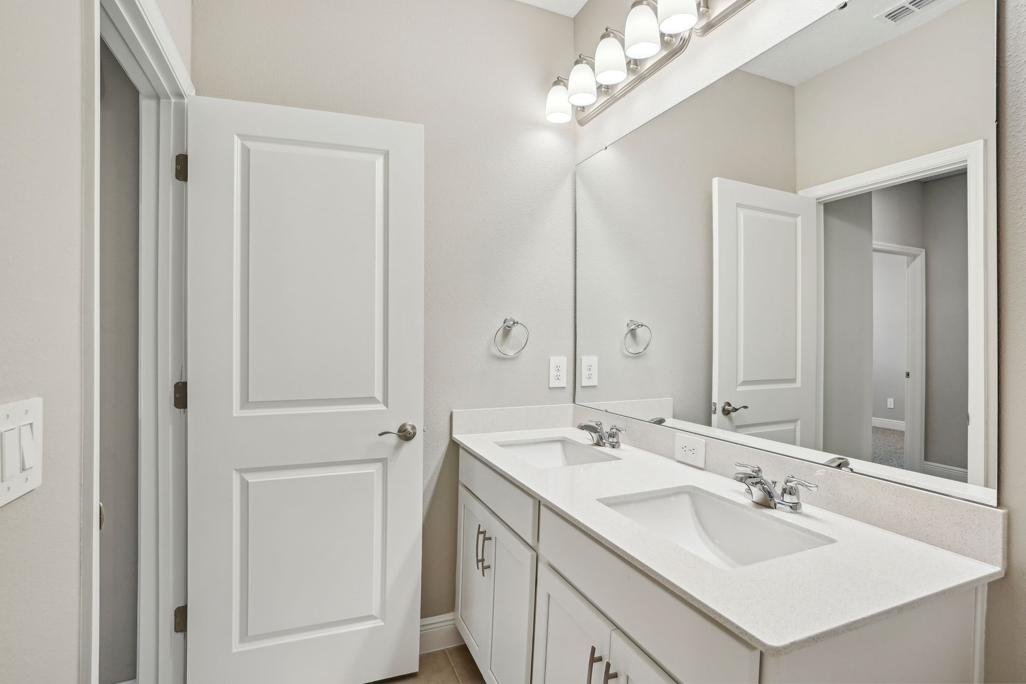 Orlando - Silverleaf Reserve - 5093 Railroad Vine Alley Winter Garden FL 34787 - 034