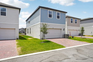 Orlando - Silverleaf Reserve - 5093 Railroad Vine Alley Winter Garden FL 34787 - 042