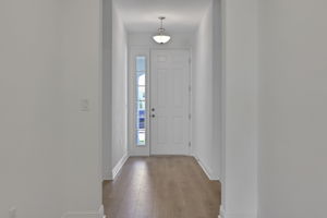  Photo 32