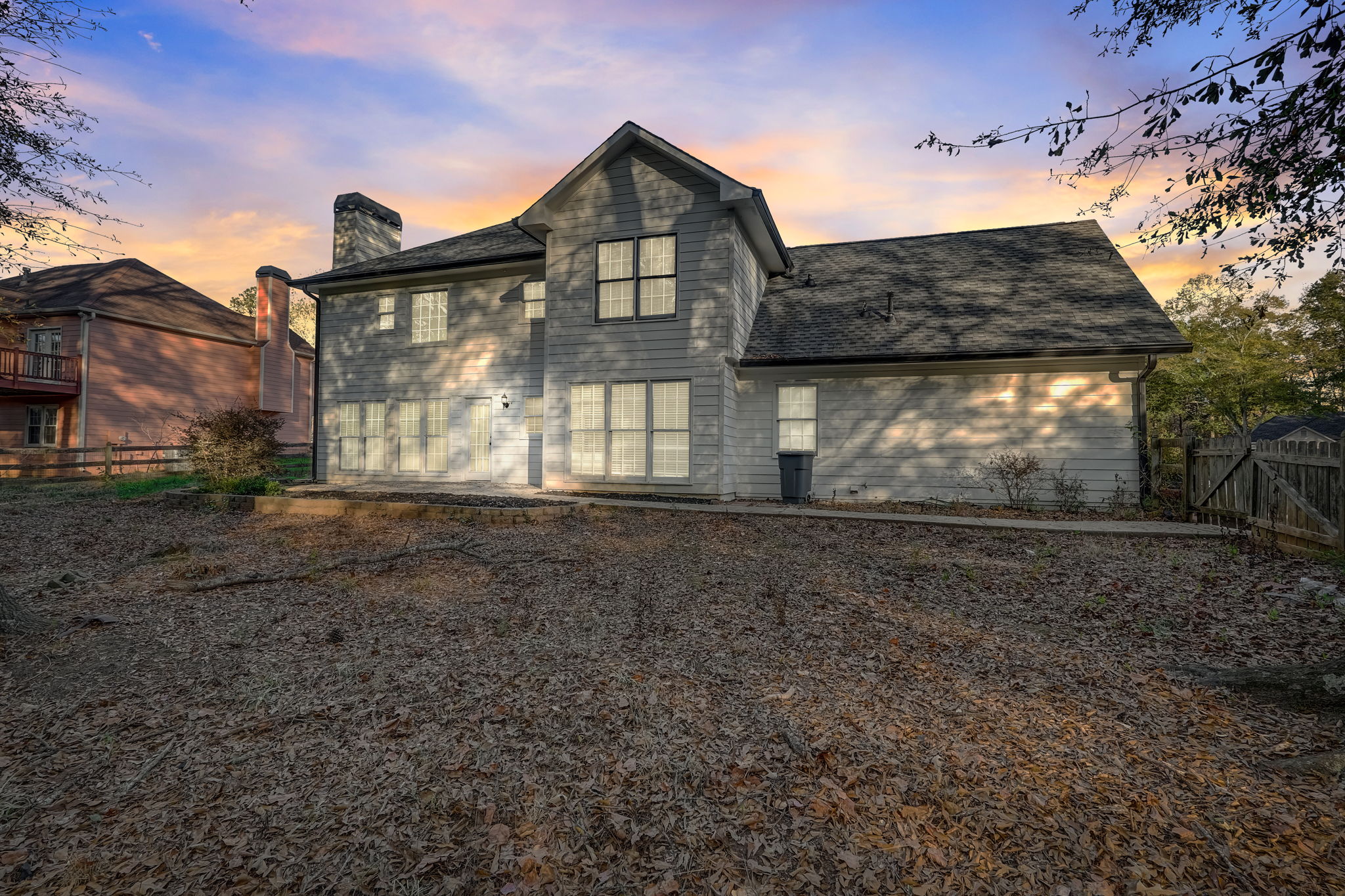 Stratford Way - VT-002