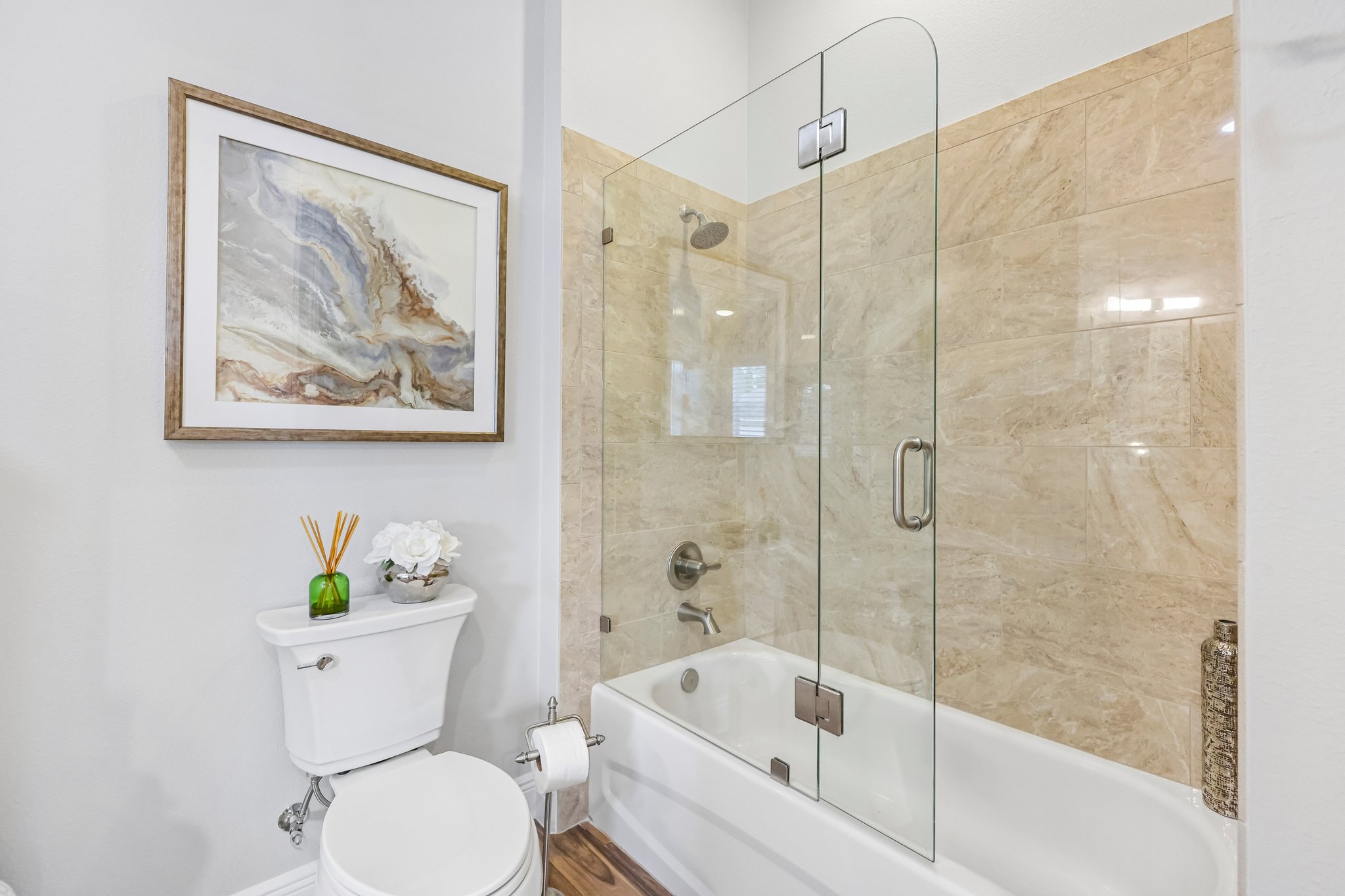 Greens Dr-S2304-033.jpg