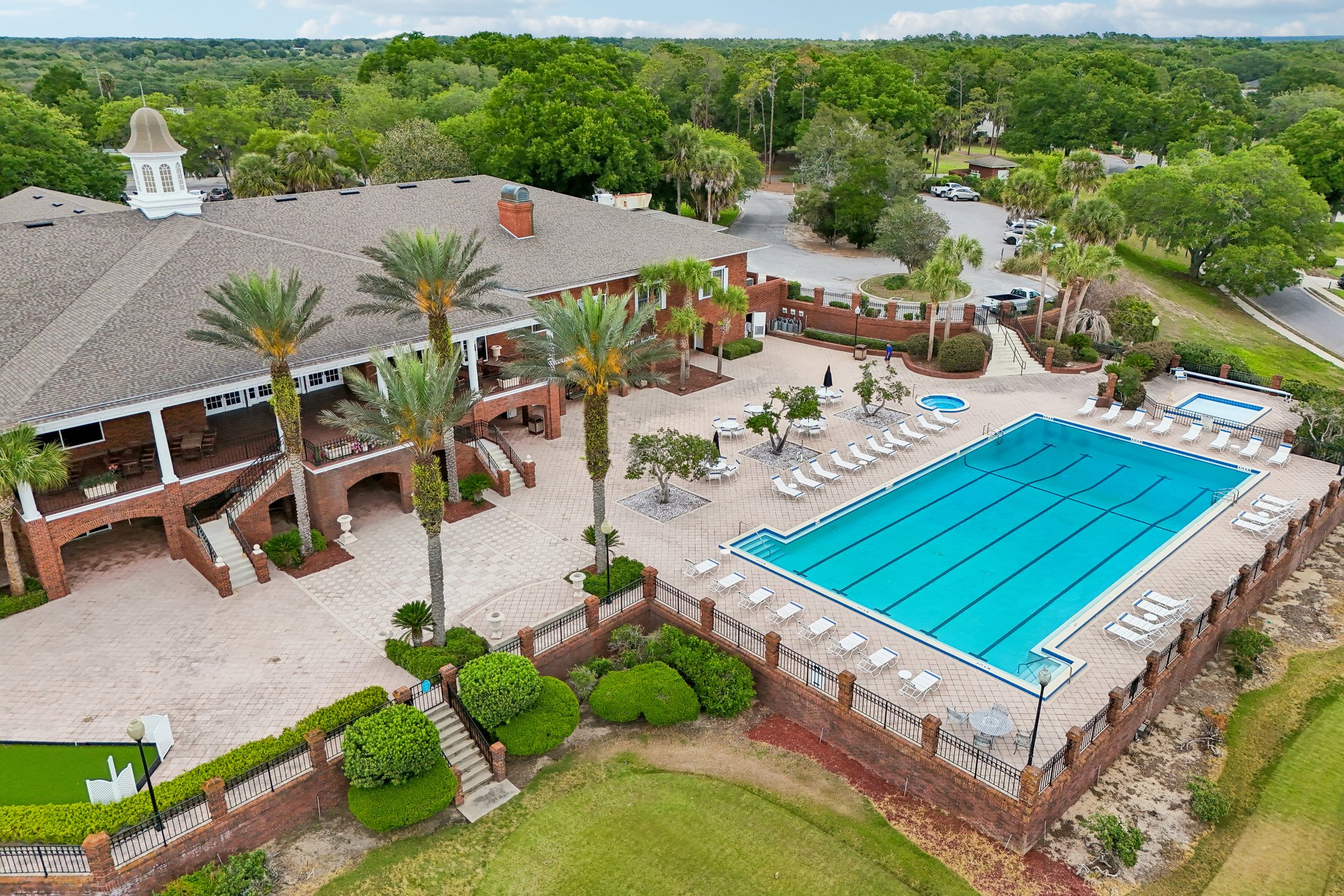 Greens Dr-2304-904.jpg