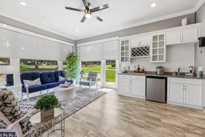 Greens Dr-S2304-013.jpg