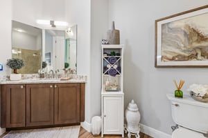 Greens Dr-S2304-034.jpg