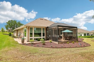 Greens Dr-S2304-059.jpg