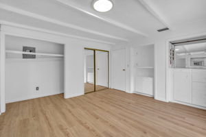  Photo 37
