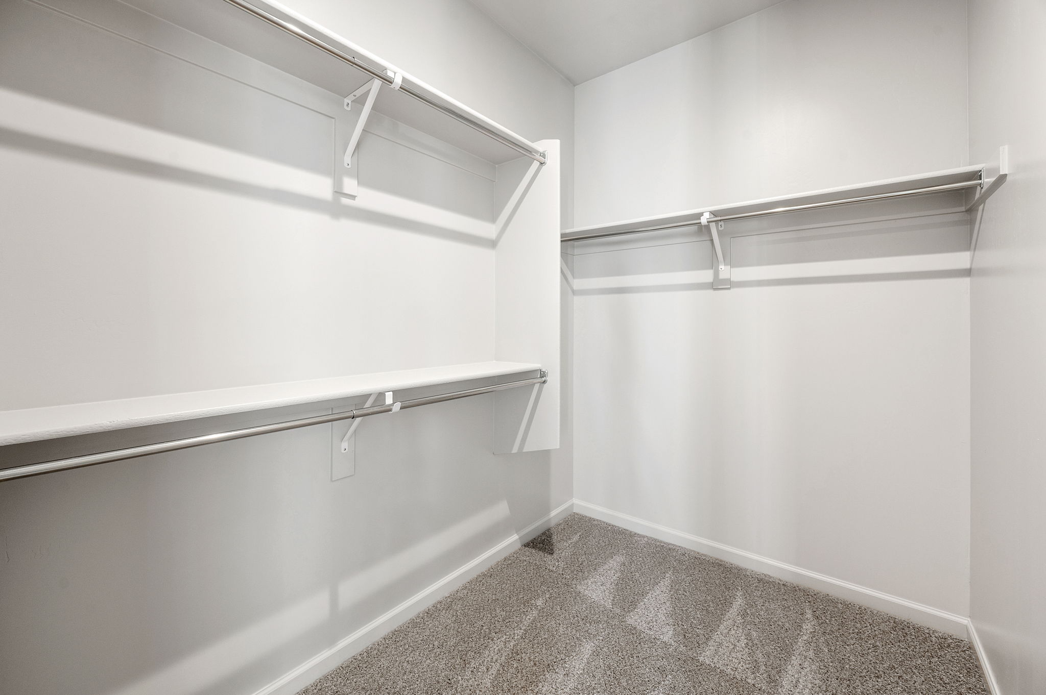 Primary Bedroom Closet (2)