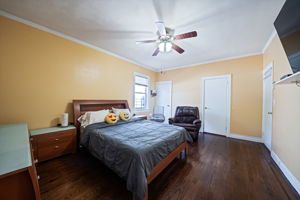  Photo 23