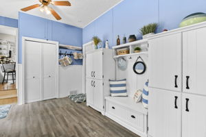 Mudroom/Dropzone