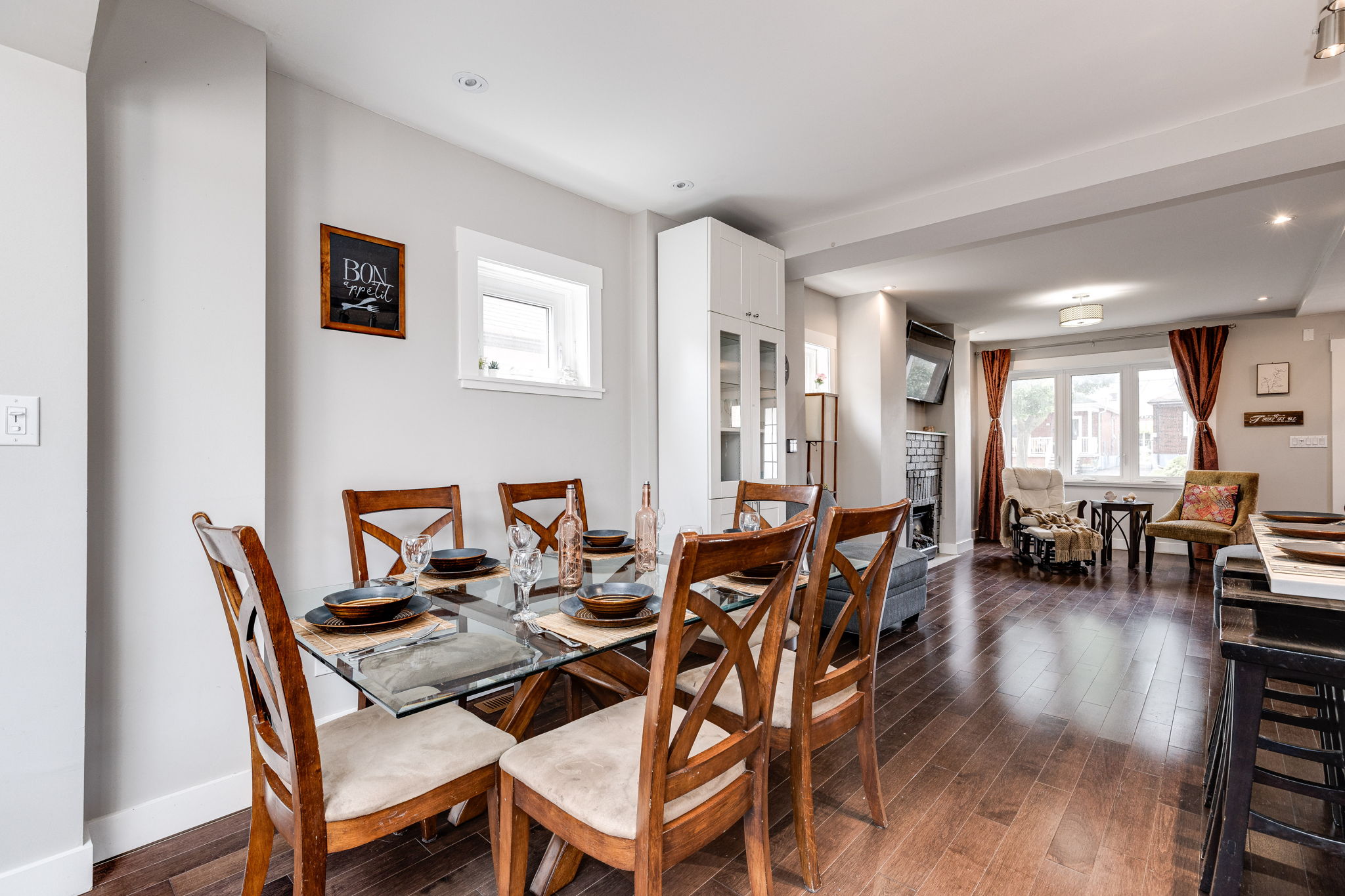 Toronto property showcase — delivered property photograph 8